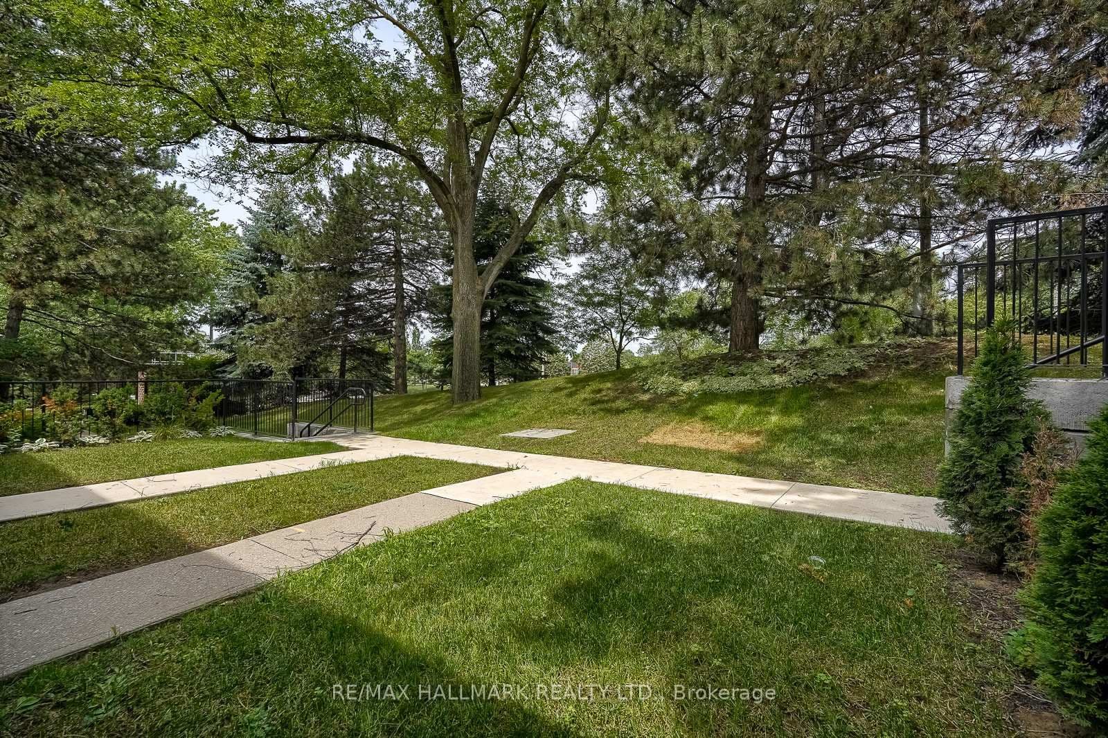 94 George Henry Boulevard, Unit 24 - Image 5
