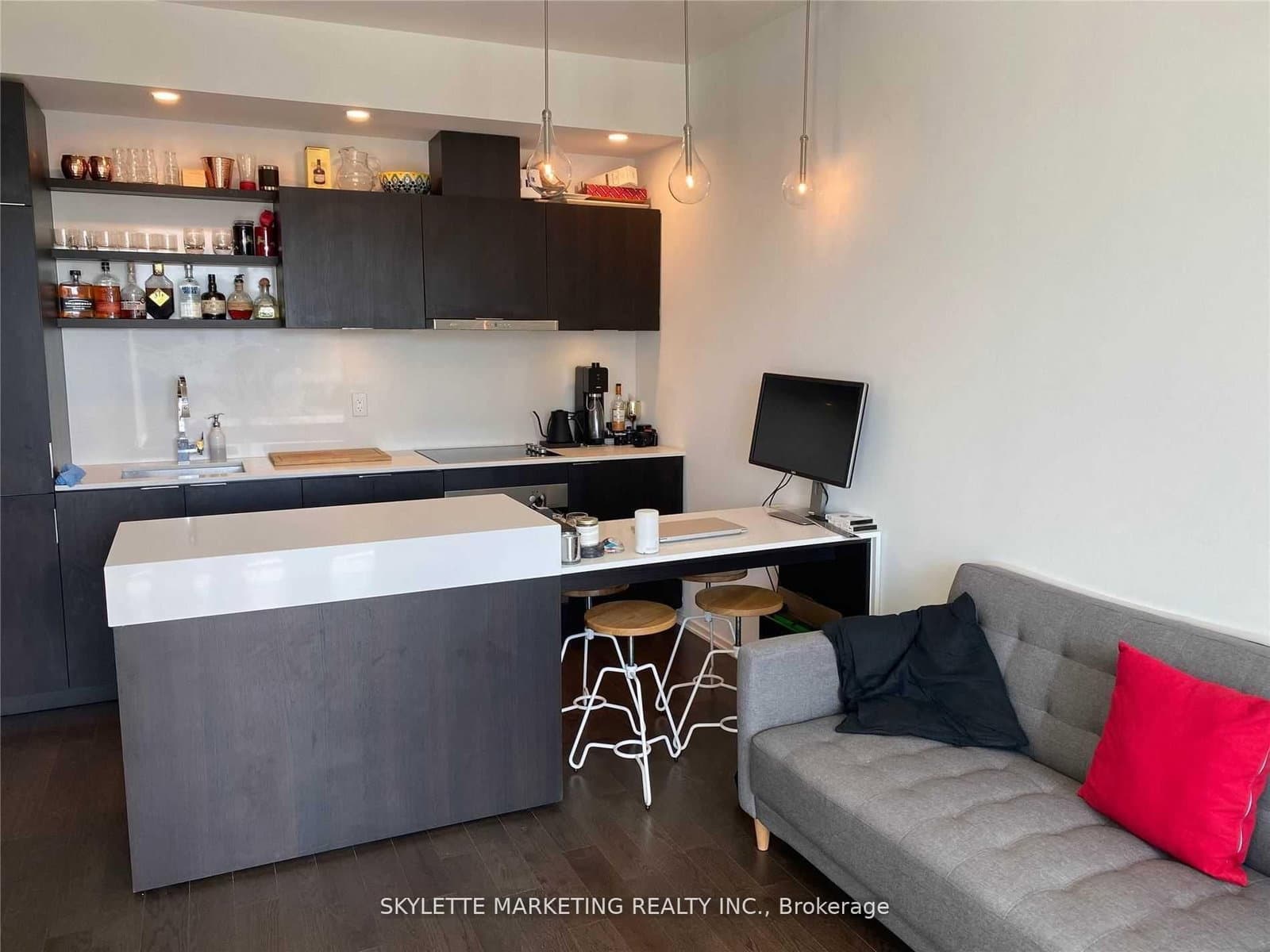 16 Bonnycastle Street, Unit 1810 - Image 2