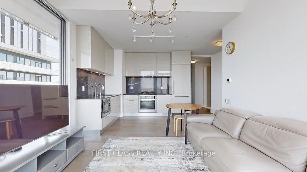 50 Charles Street E, Unit LPH5403 - Image 6