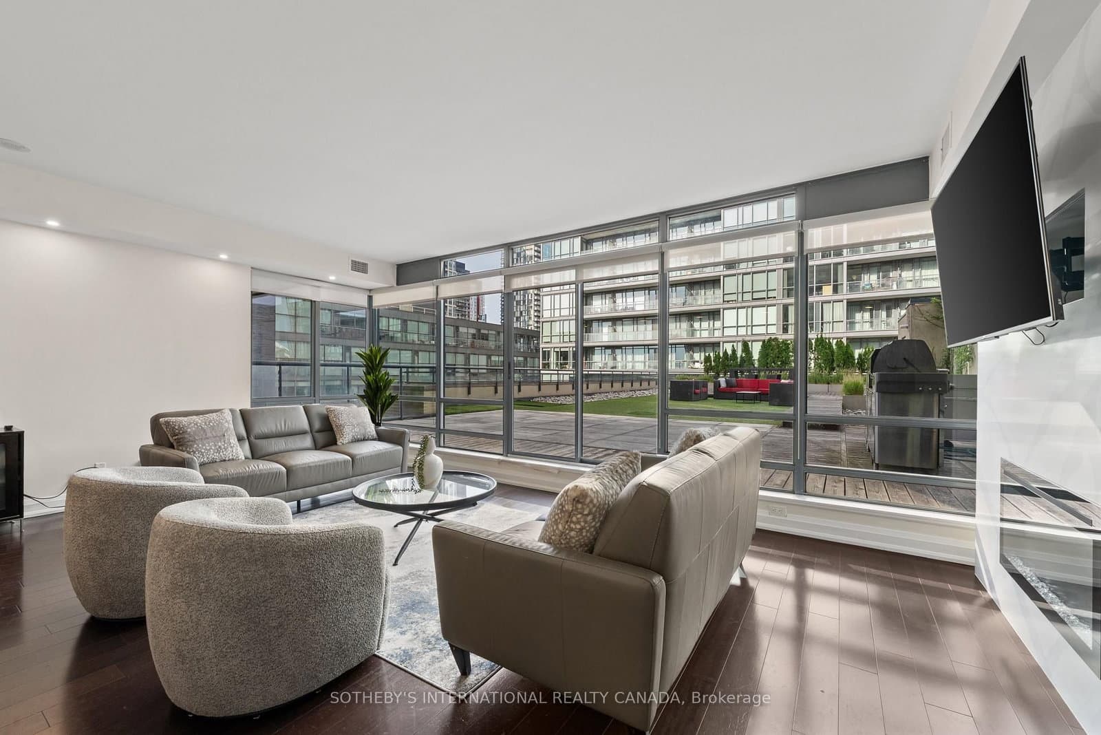 438 King Street W, Unit 1501 - Image 3