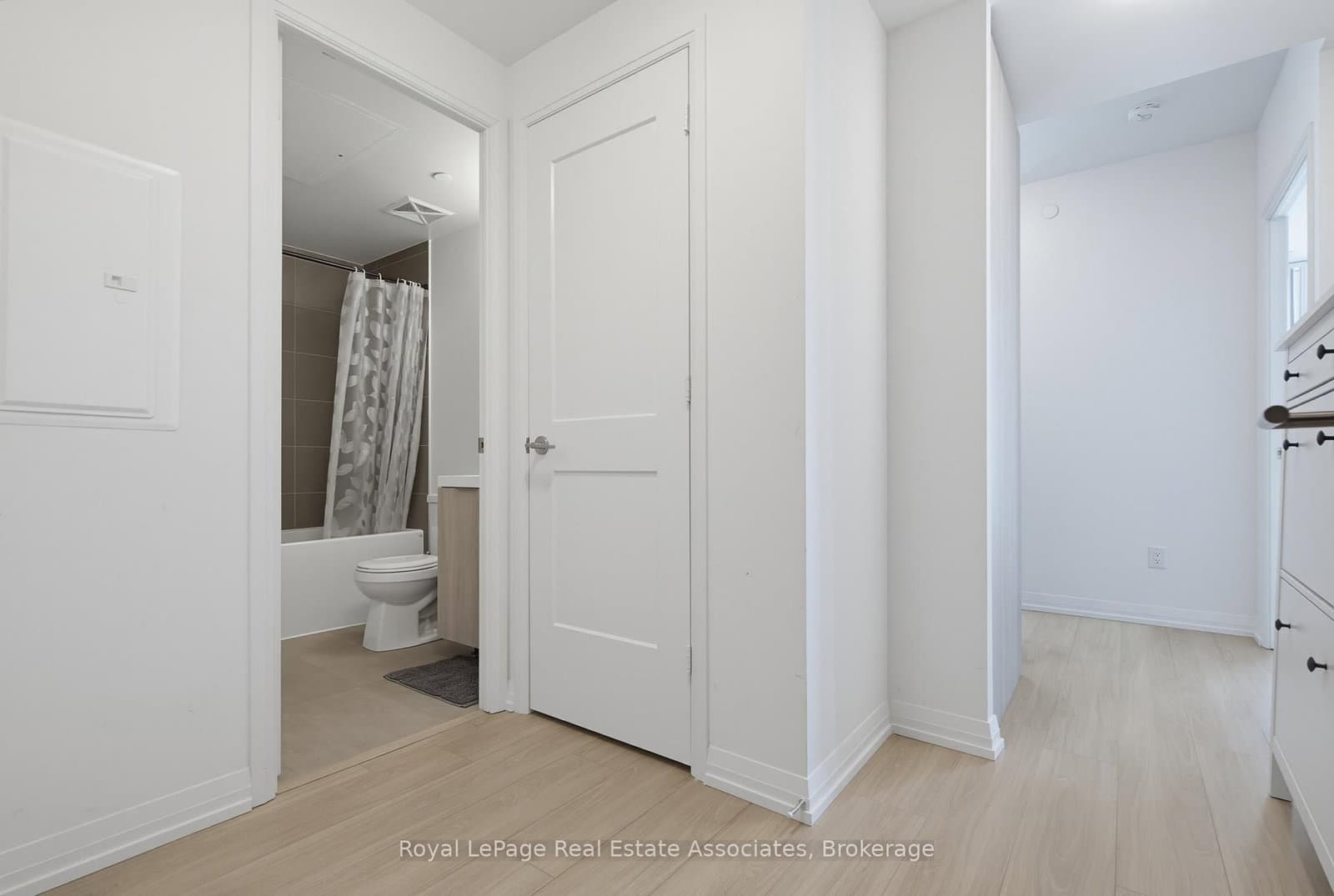 8 Widmer Street, Unit 2403 - Image 5