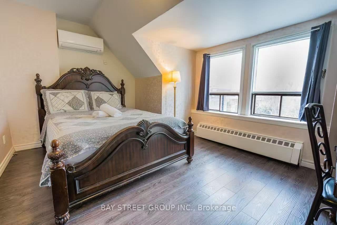 3 Pembroke Street - Image 3
