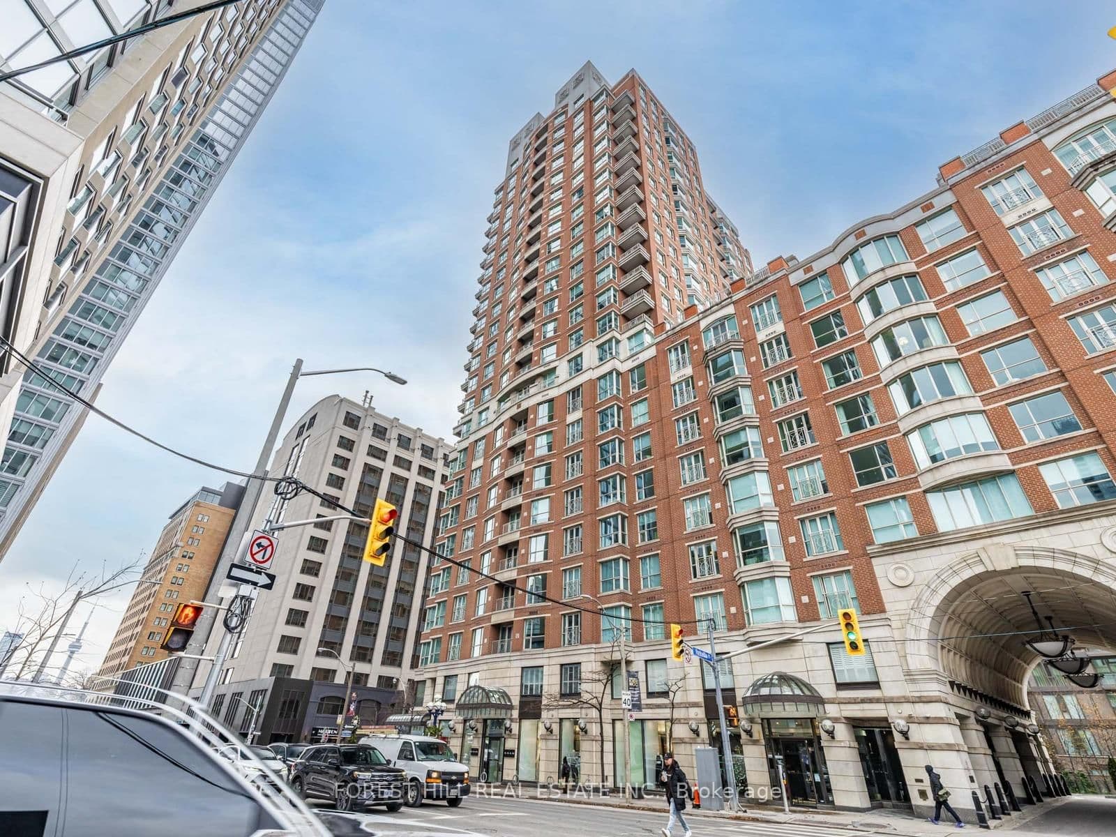 38 Avenue Road, Unit 2002 - Image 4