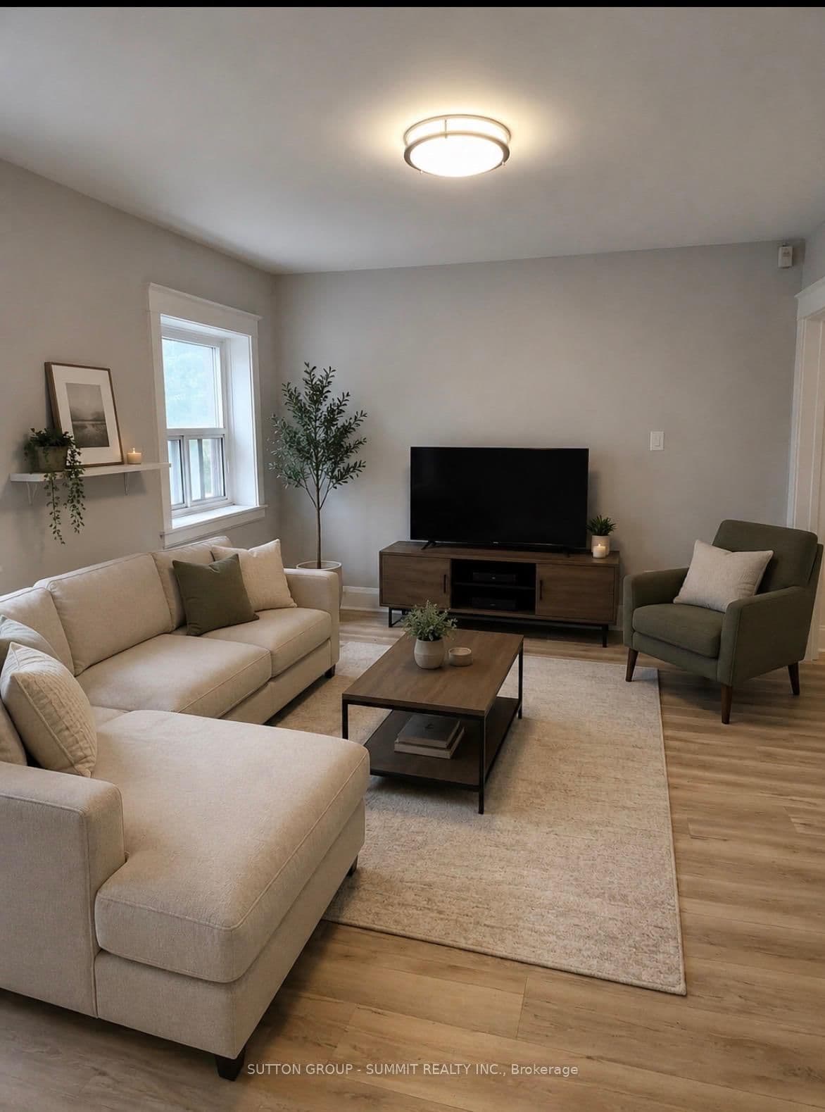 98 VAUGHAN Road, Unit 302 - Image 1