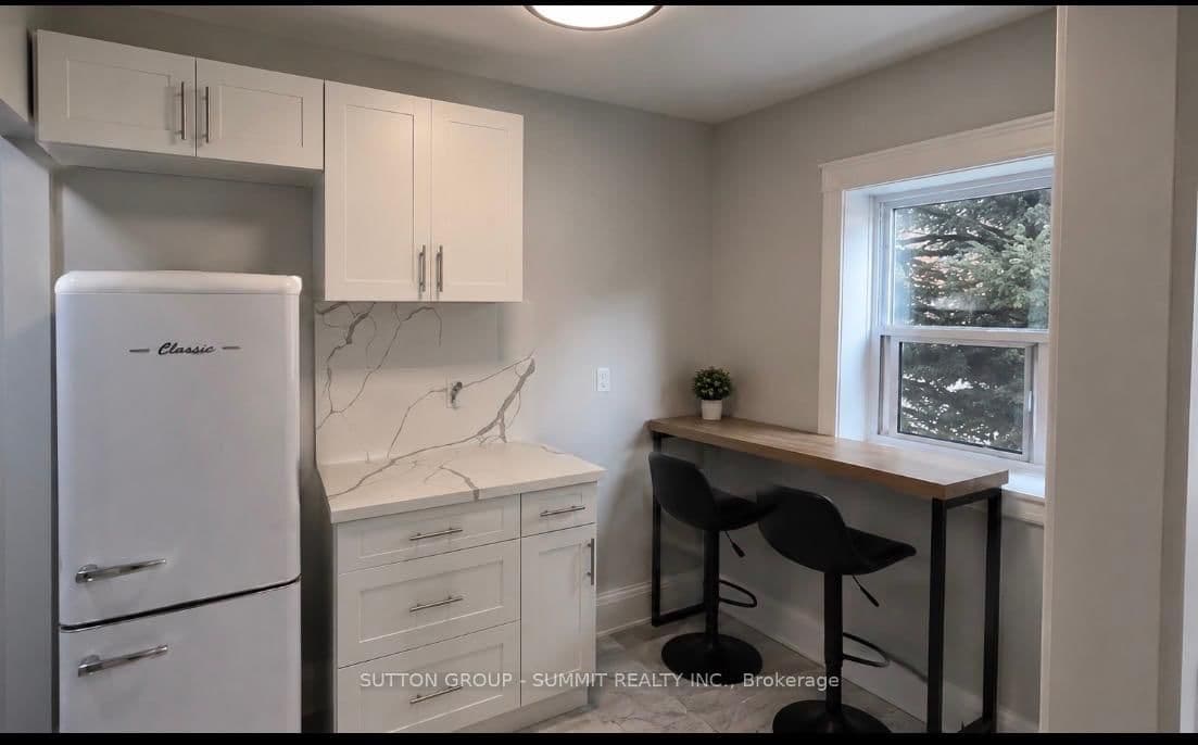 98 VAUGHAN Road, Unit 302 - Image 5