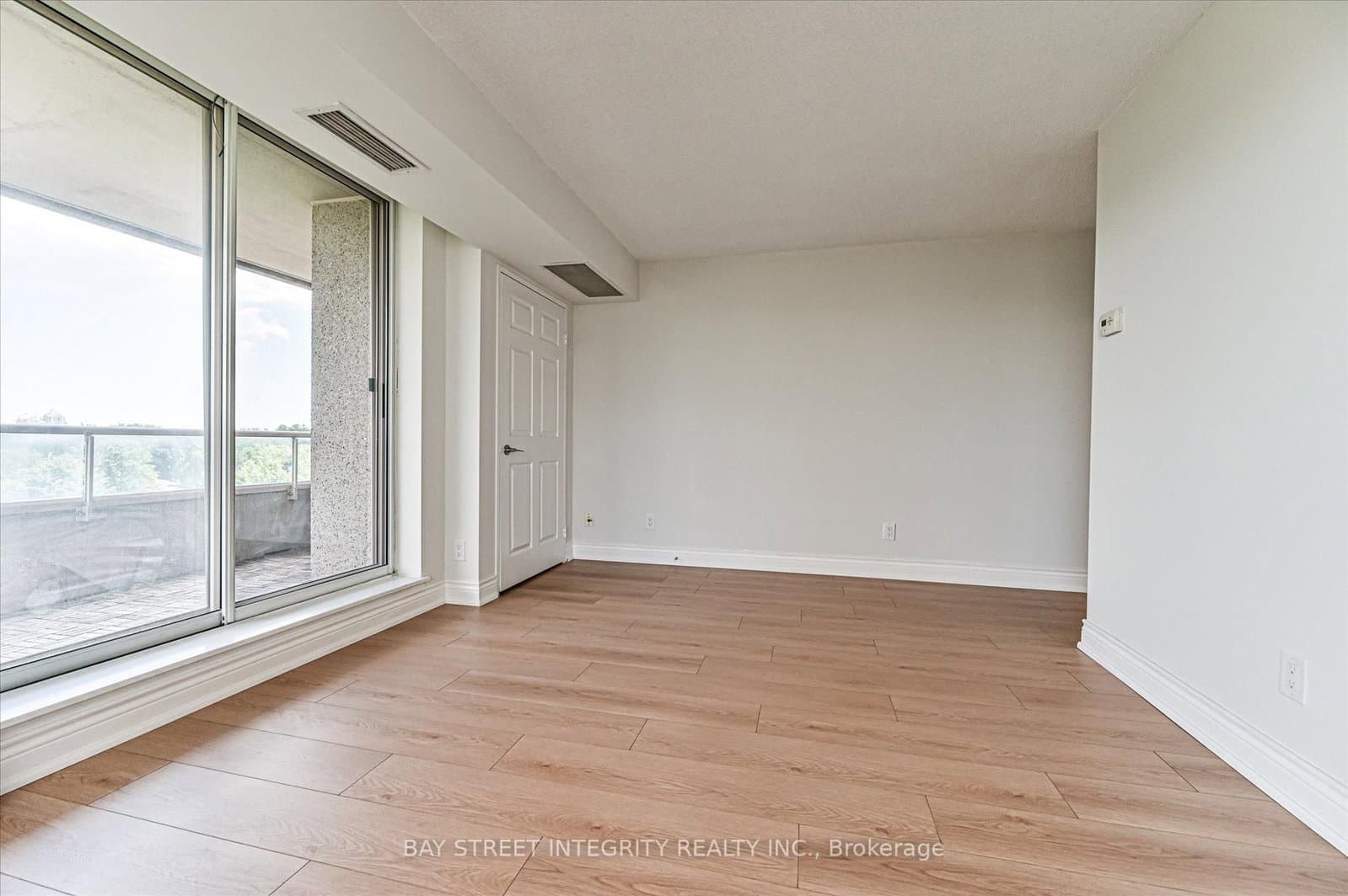 18 Hillcrest Avenue, Unit 602 - Image 6