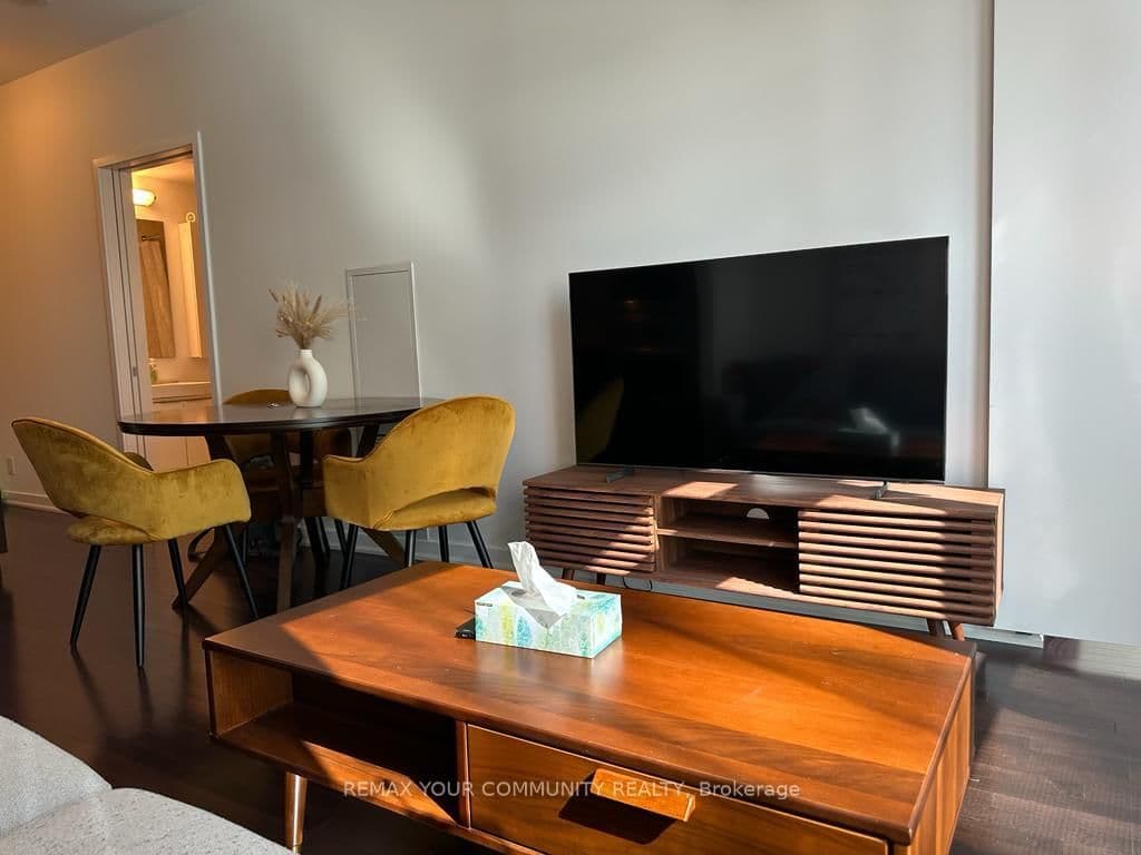 14 York Street, Unit 1709 - Image 3