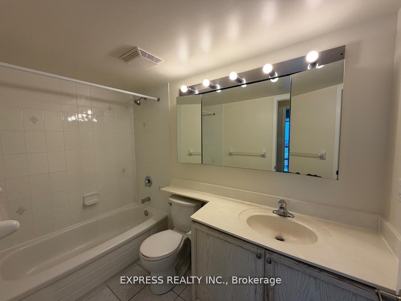 1 Pemberton Avenue, Unit 1009 - Image 3
