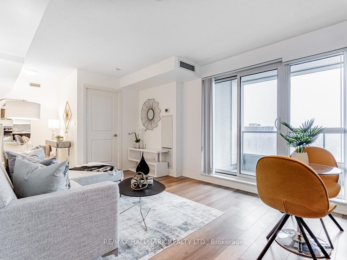 2015 Sheppard Avenue E, Unit 1905 - Image 3