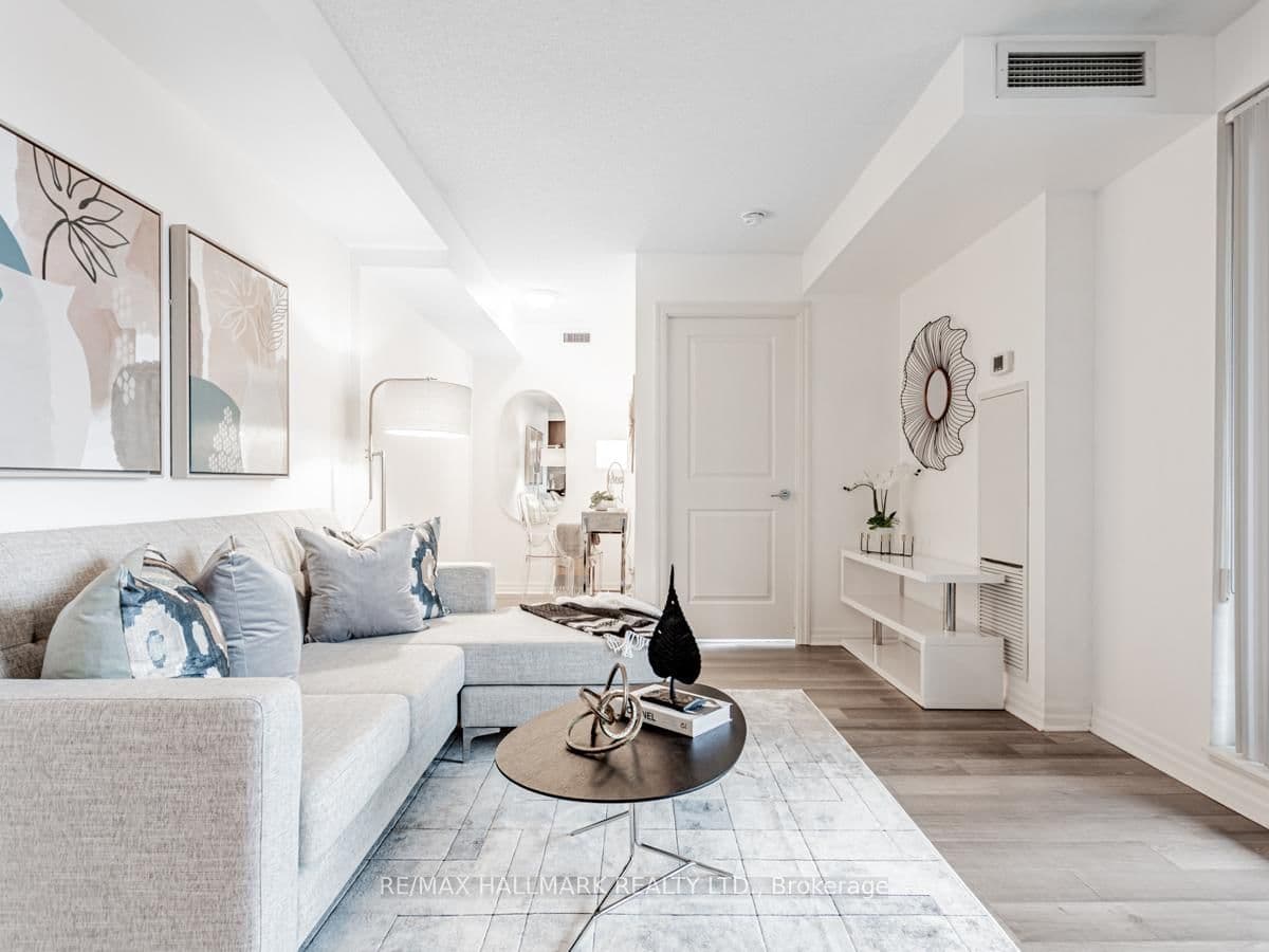 2015 Sheppard Avenue E, Unit 1905 - Image 4