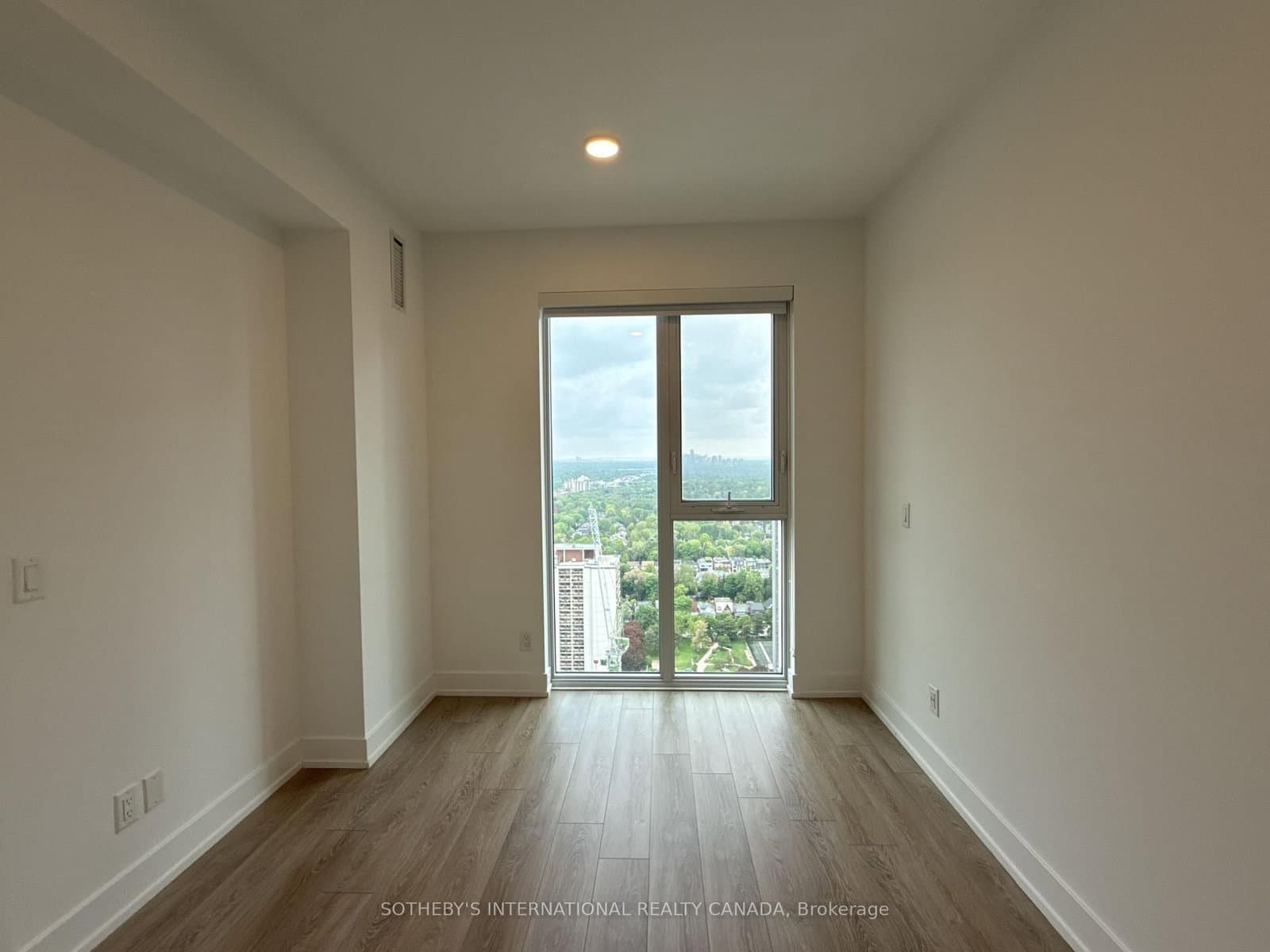 200 Redpath Avenue, Unit 2208 - Image 5