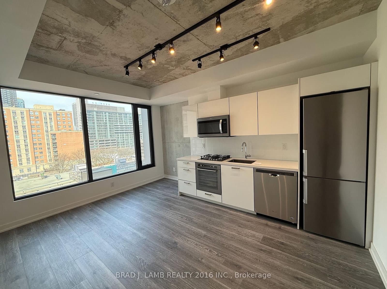 55 Ontario Street, Unit 717 - Image 4