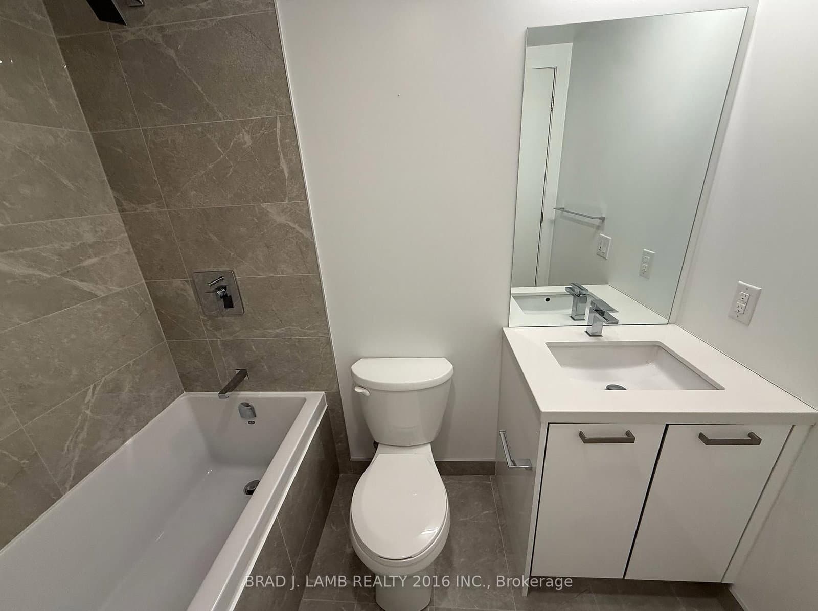 55 Ontario Street, Unit 717 - Image 5