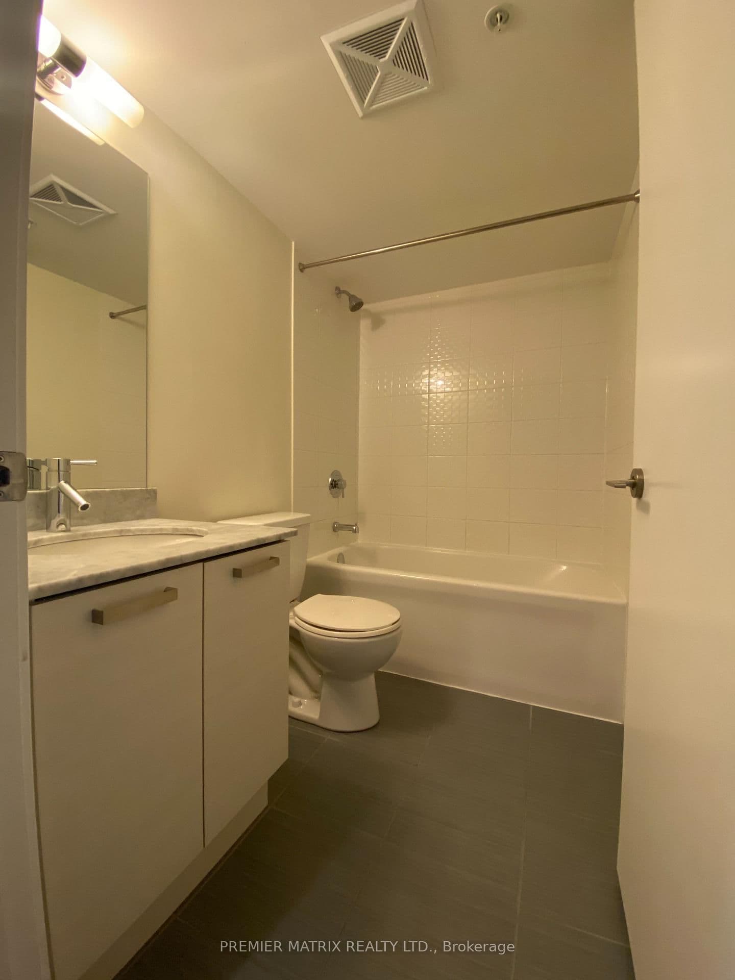68 Abell Street, Unit 1016 - Image 4