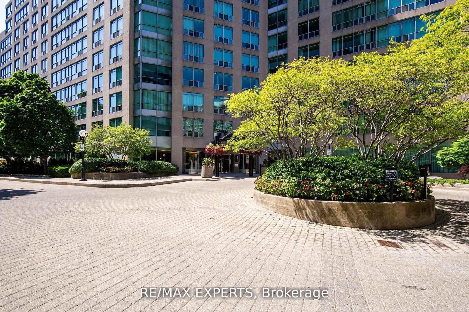942 Yonge Street, Unit 1006 - Image 3
