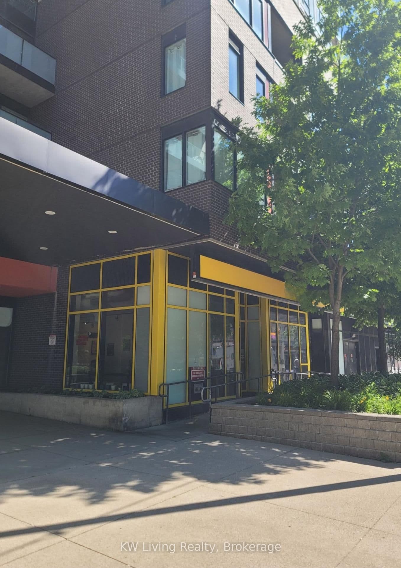 66 Isabella Street, Unit 4 - Image 2