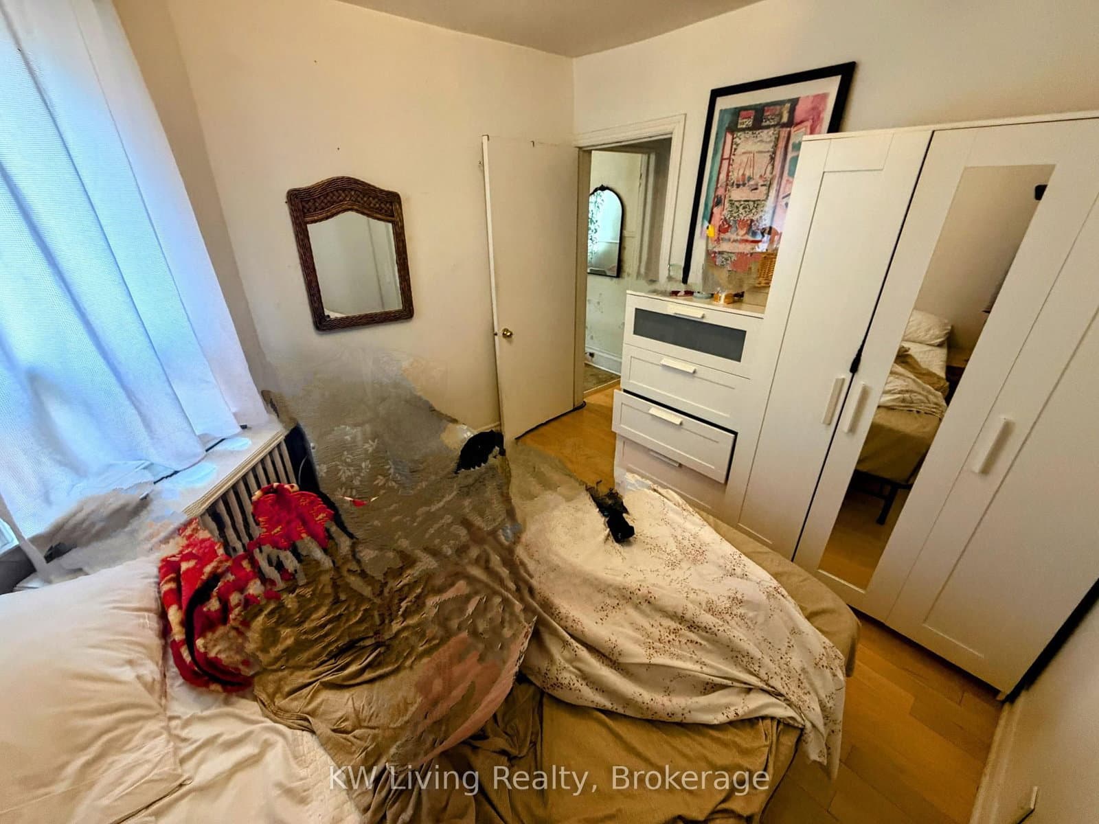 636 Clinton Street - Image 5
