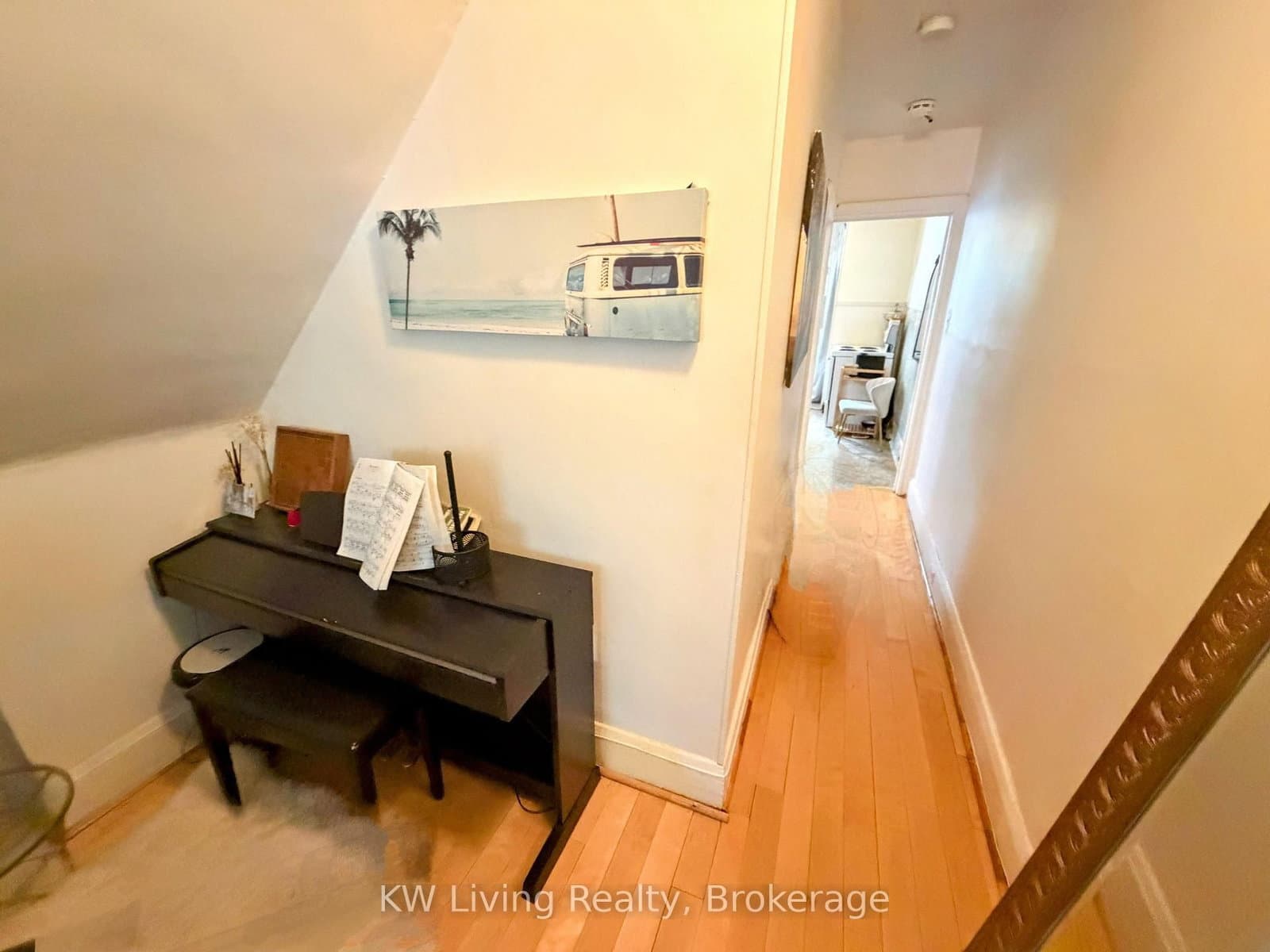 636 Clinton Street - Image 6