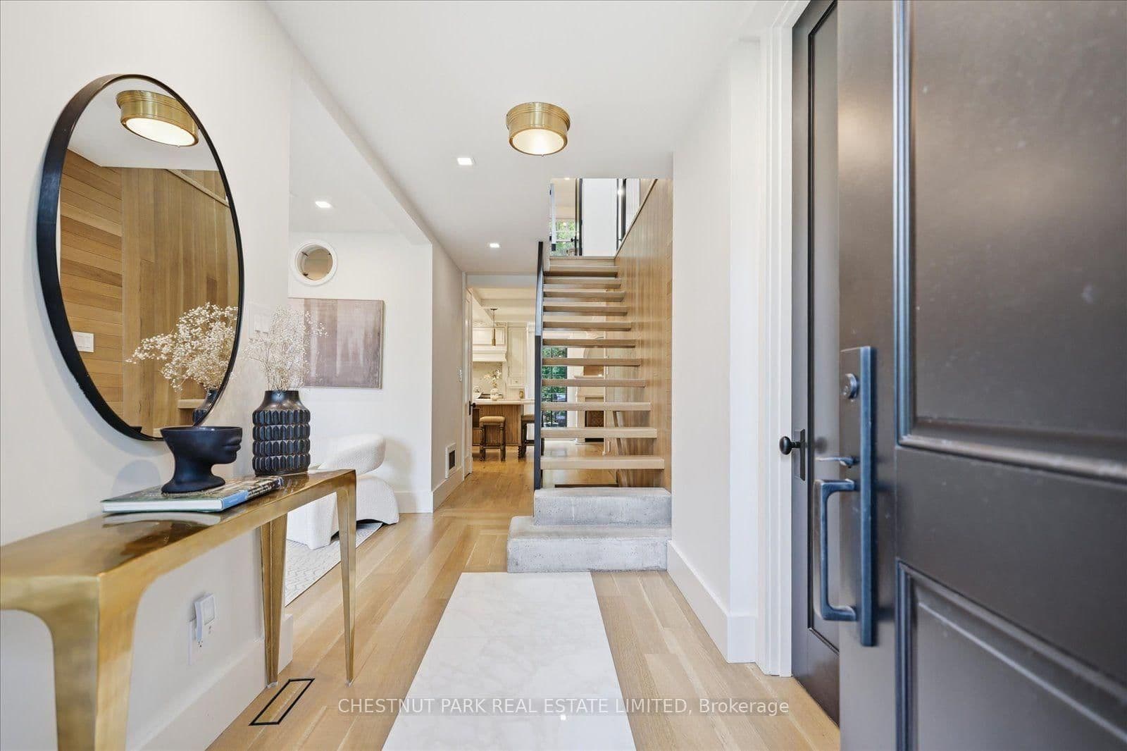 310 Bessborough Drive - Image 5