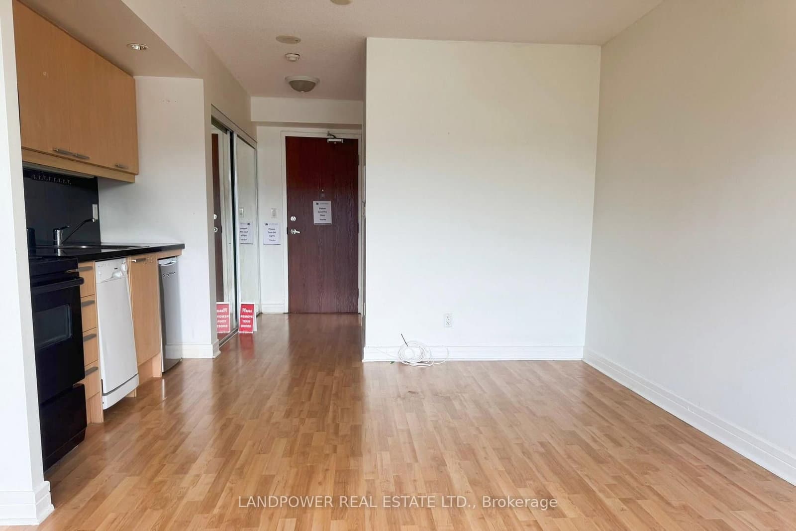 19 Avondale Avenue, Unit 312 - Image 5