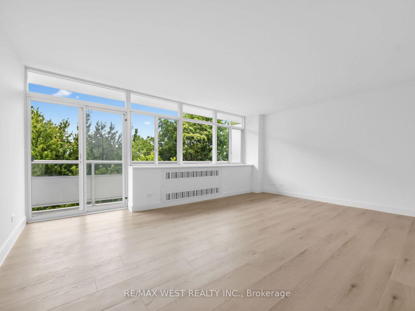 580 Christie Street, Unit 302 - Image 6