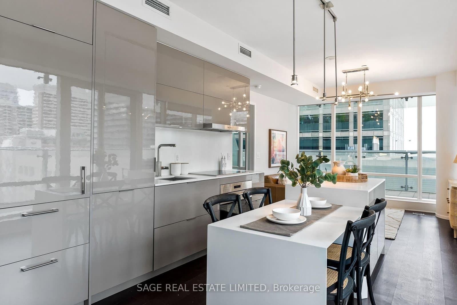 1 Bloor Street E, Unit 510 - Image 4