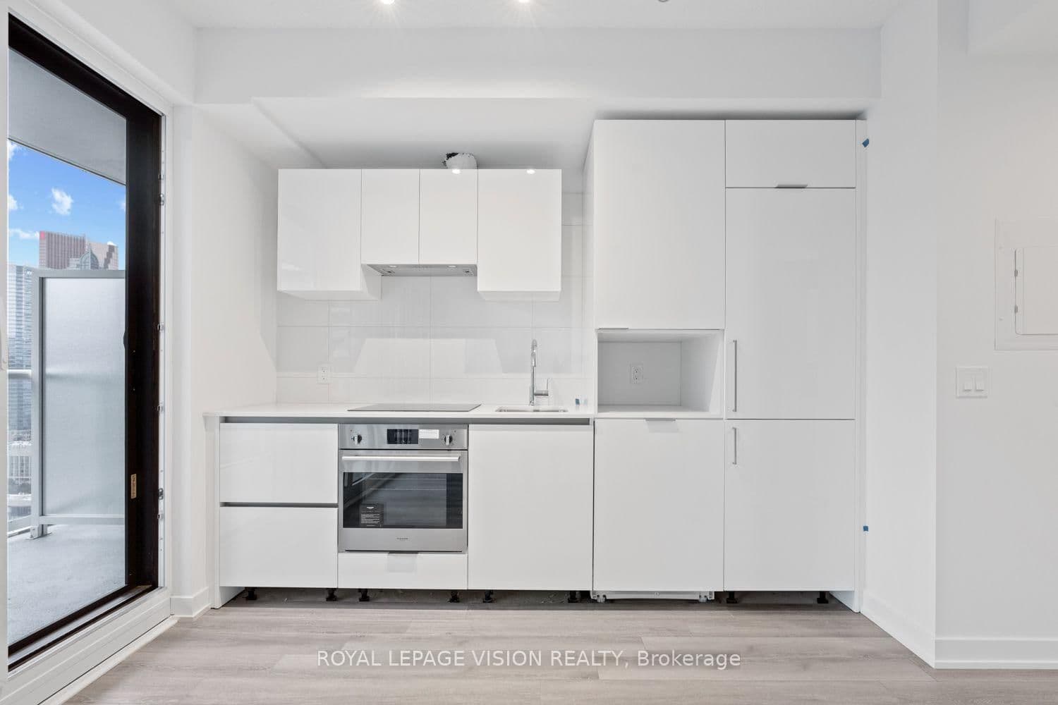 230 Simcoe Street, Unit 3113 - Image 3