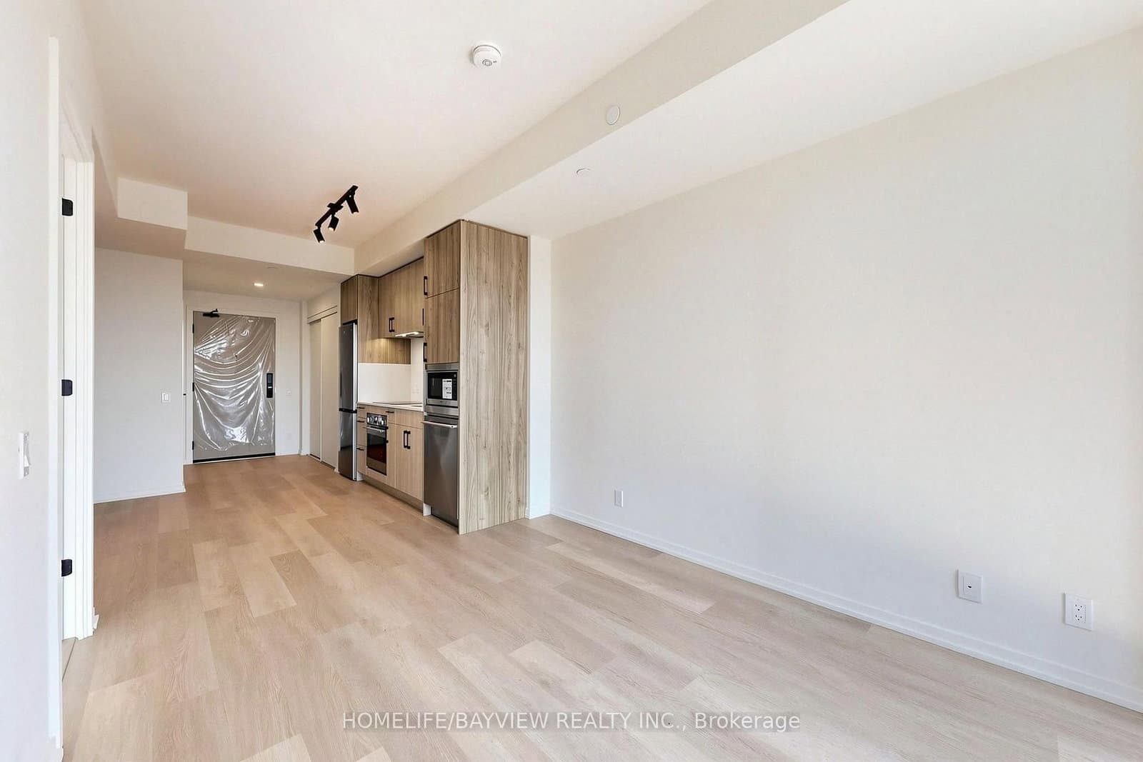 109 Erskine Avenue, Unit 1706 - Image 3
