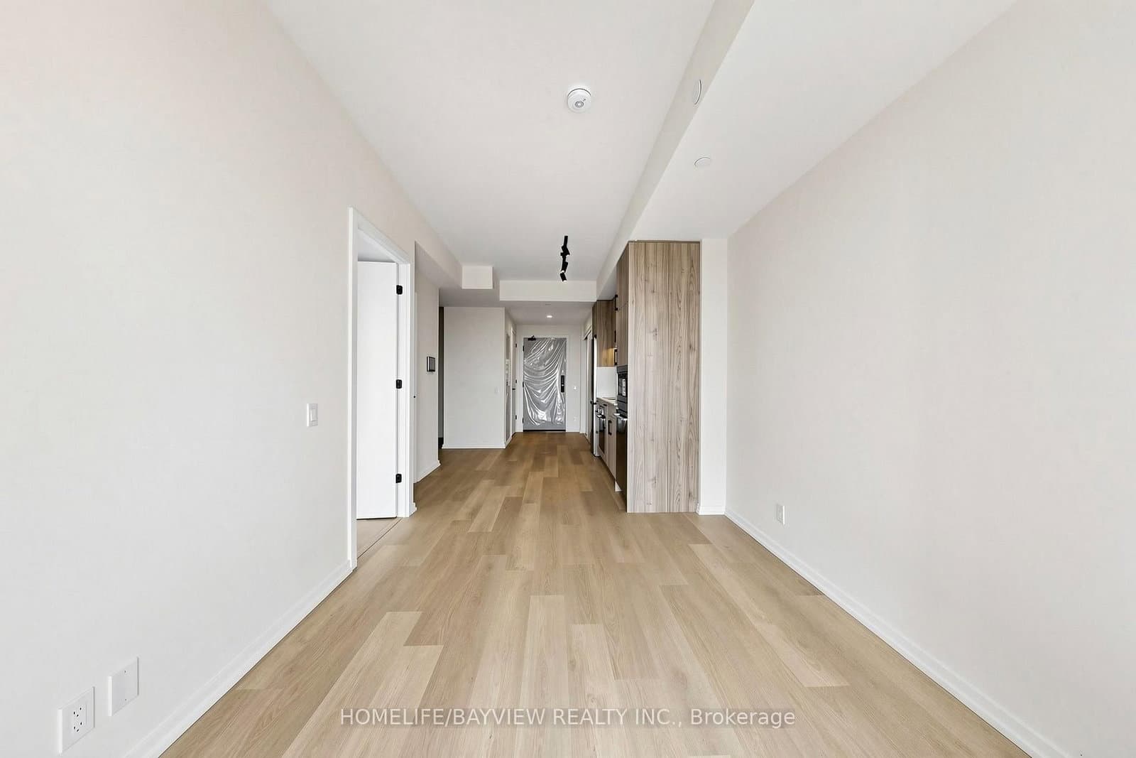 109 Erskine Avenue, Unit 1706 - Image 4