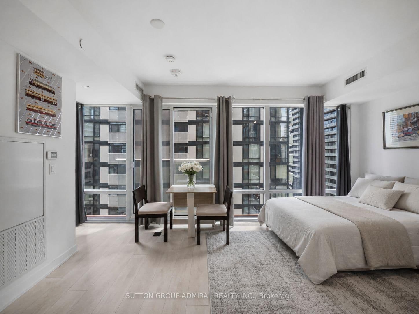 18 Maitland Terrace, Unit 1404 - Image 1