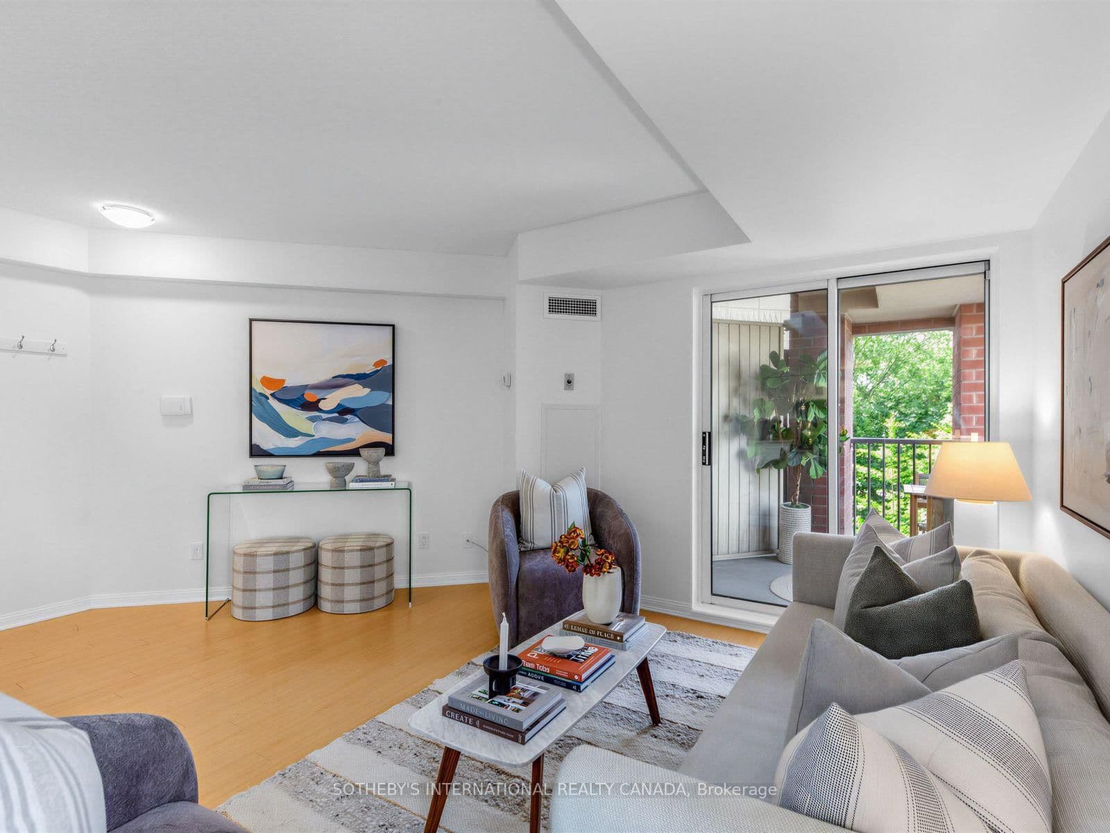 119 Merton Street, Unit 412 - Image 4