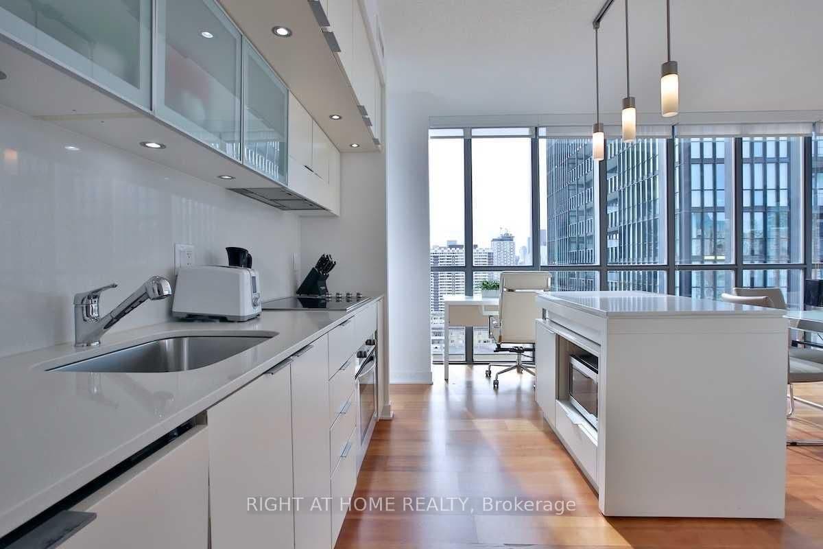 110 Charles Street E, Unit 1903 - Image 6