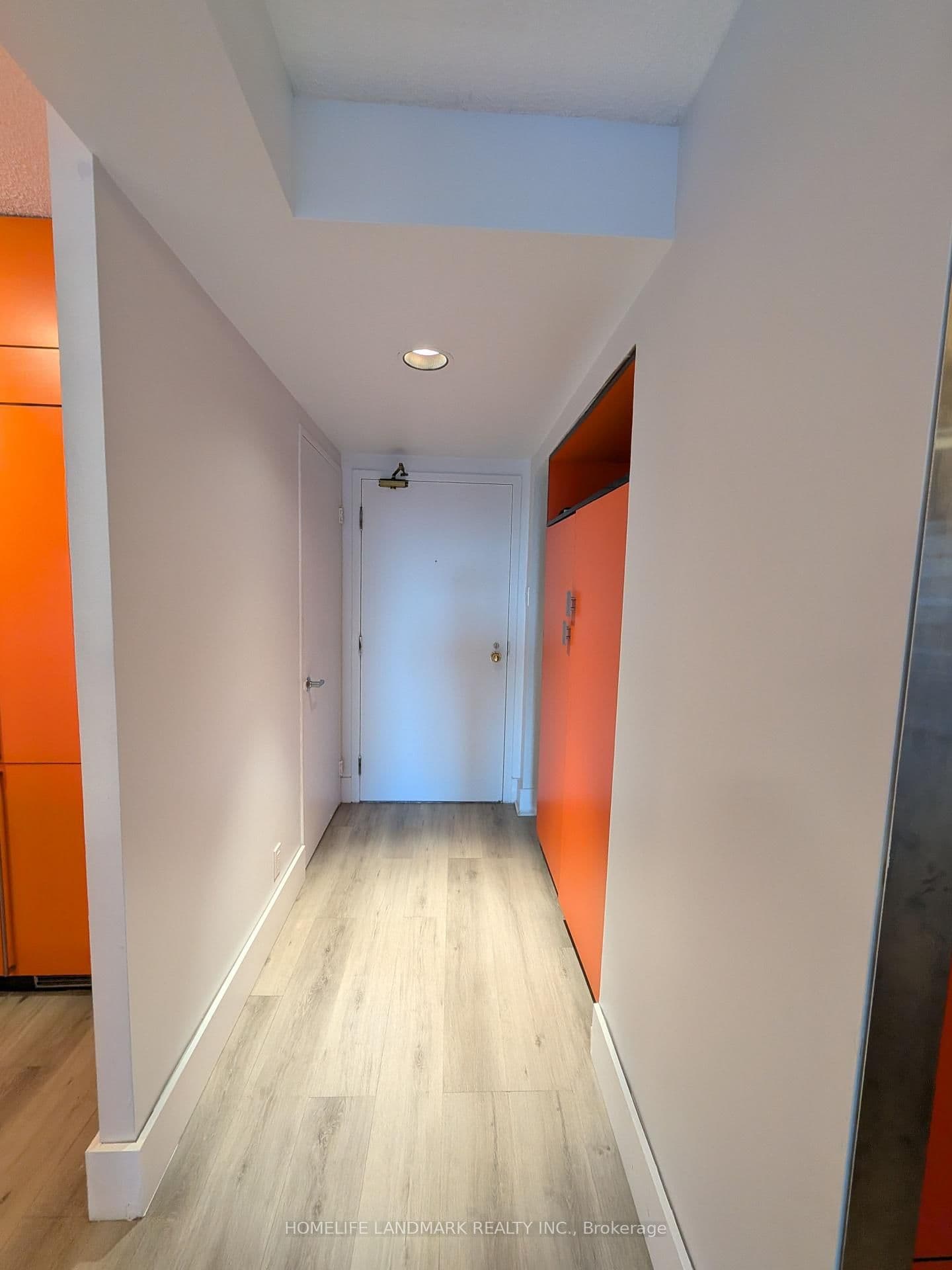 92 King Street E, Unit 805 - Image 2