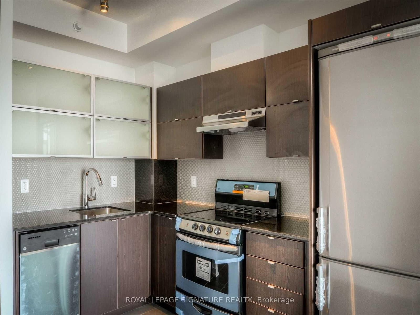 170 Fort York Boulevard, Unit 2712 - Image 3