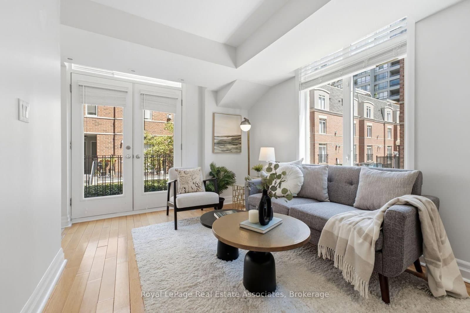 415 Jarvis Street, Unit 206 - Image 6