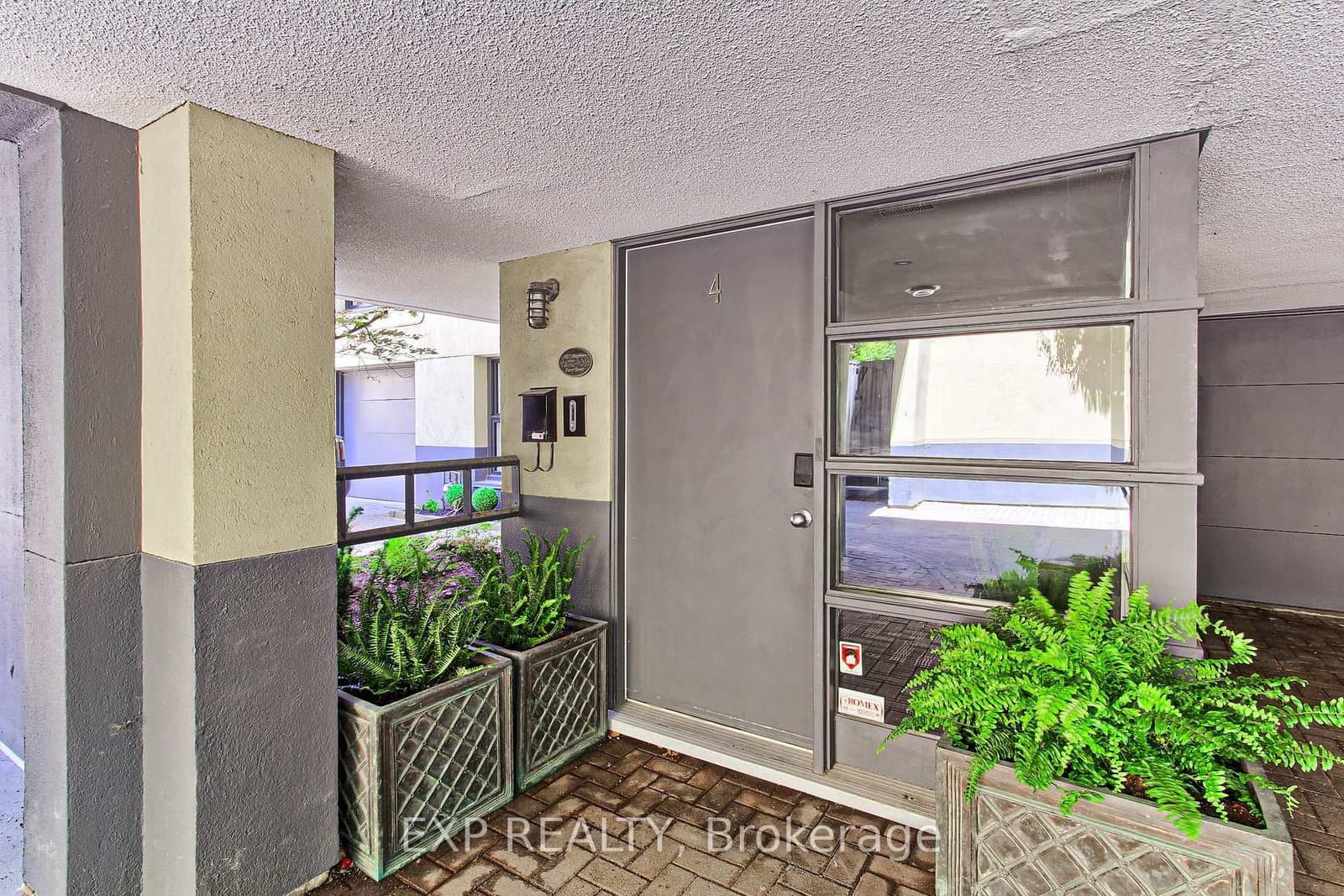 306 Sackville Street, Unit 4 - Image 3