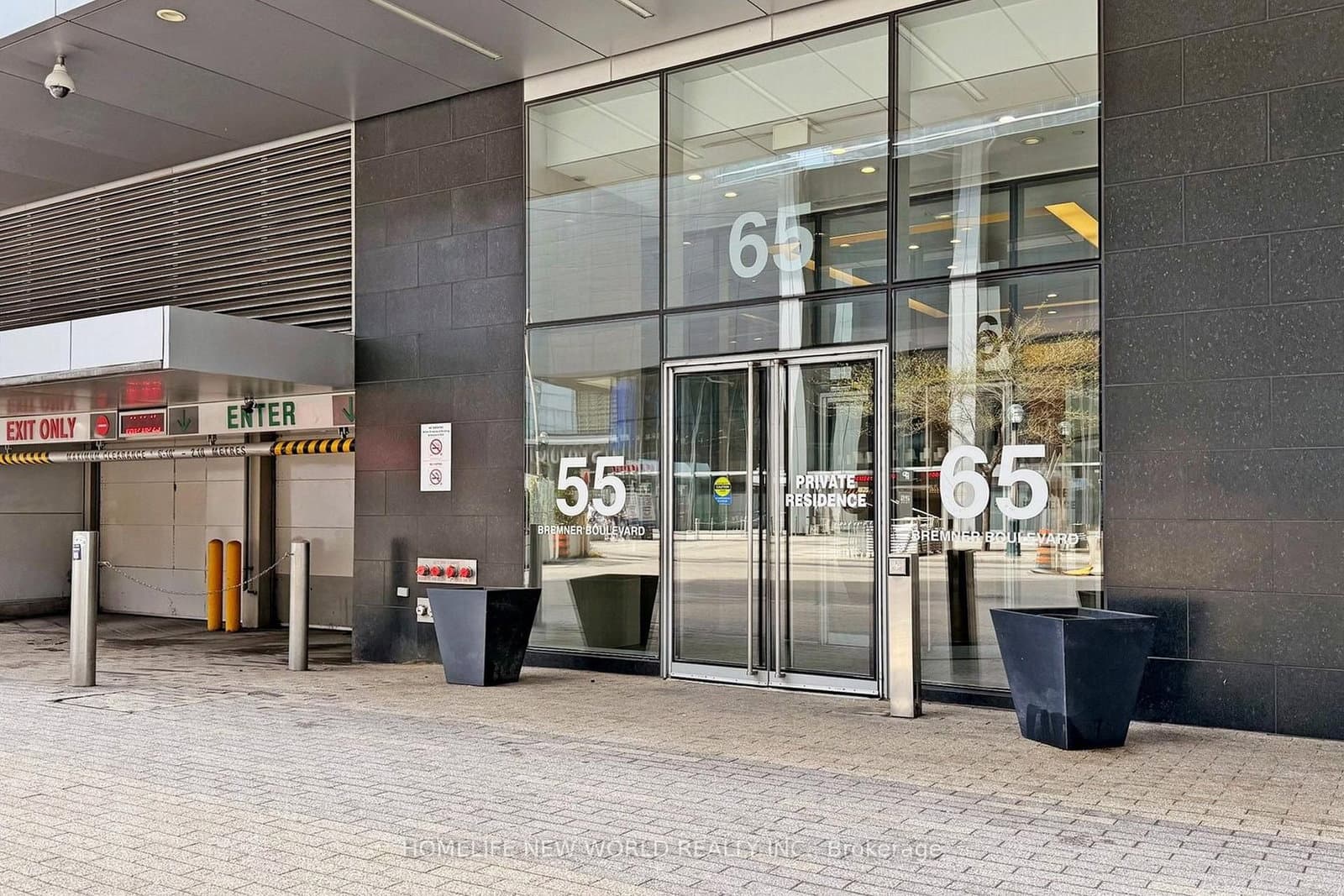 65 Bremner Boulevard, Unit 4905 - Image 2