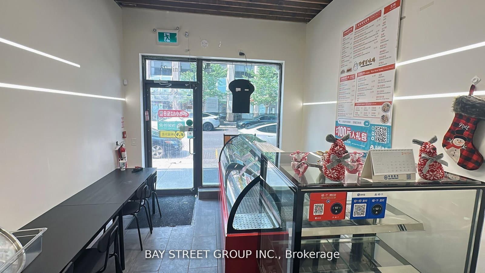15 Northtown Way, Unit 23 - Image 3