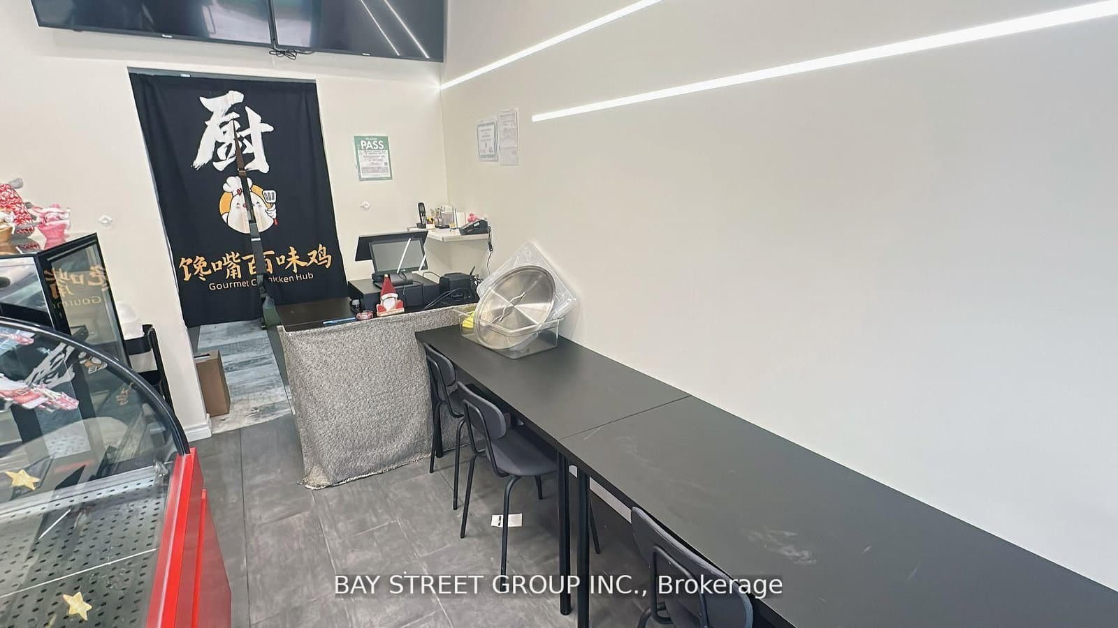 15 Northtown Way, Unit 23 - Image 5