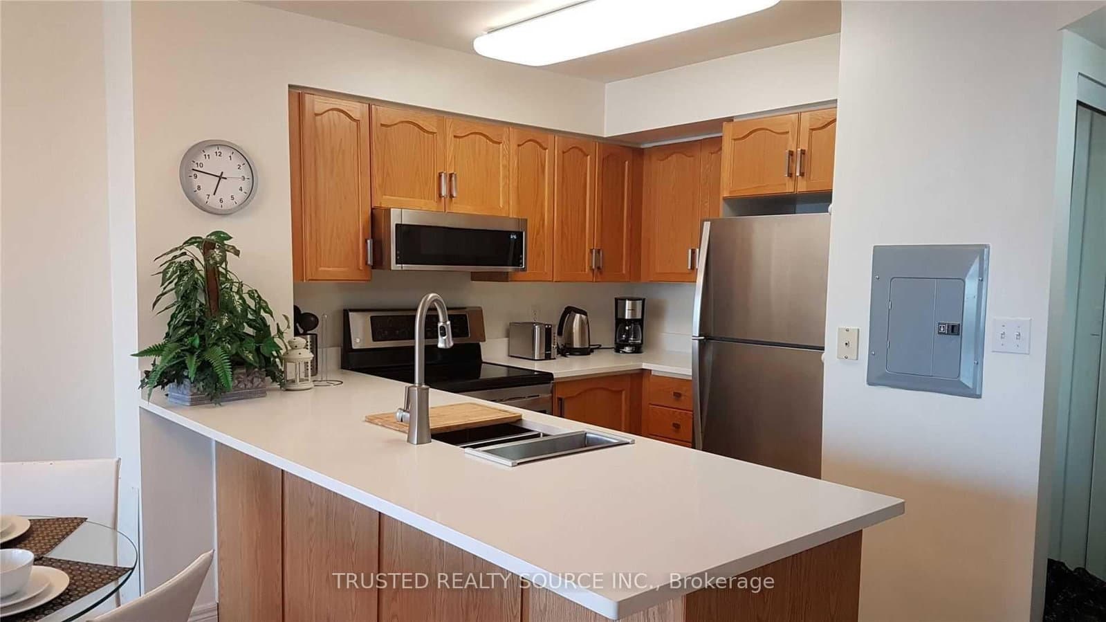 43 Eglinton Avenue E, Unit 1808 - Image 1