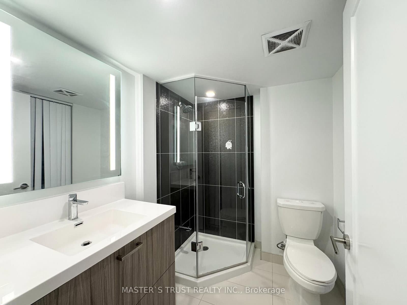 50 Mccaul Street, Unit 412 - Image 5