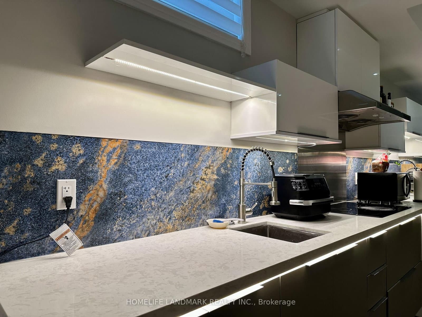 86 Pemberton Avenue - Image 3
