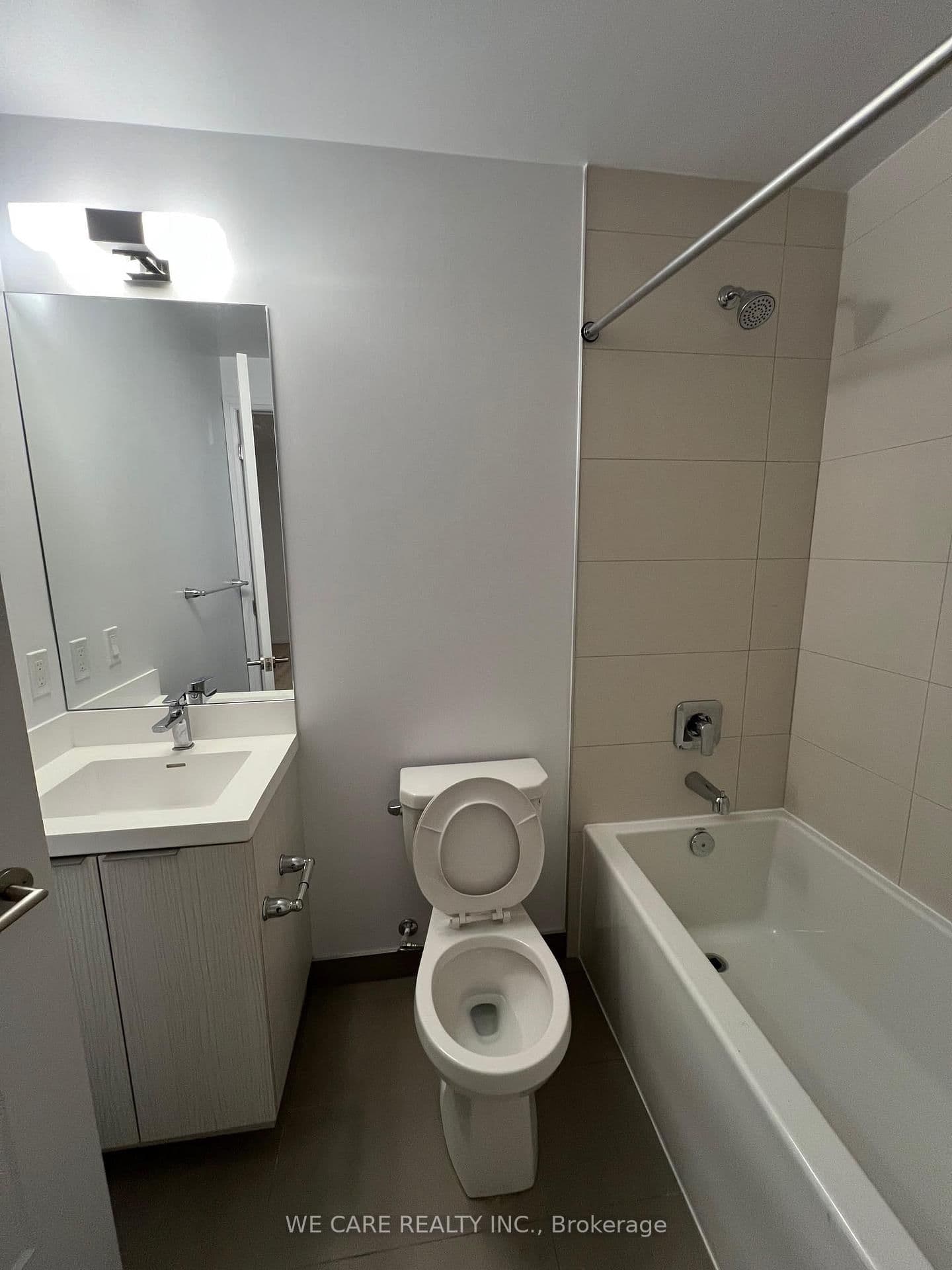 50 Dunfield Avenue, Unit 614 - Image 4