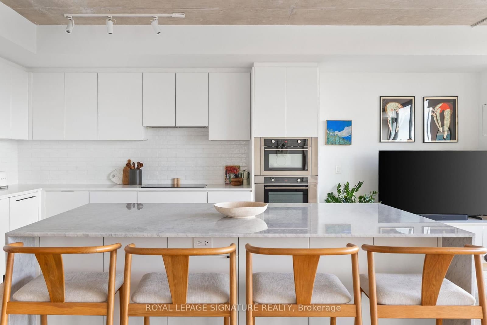 899 College Street, Unit PH604 - Image 3