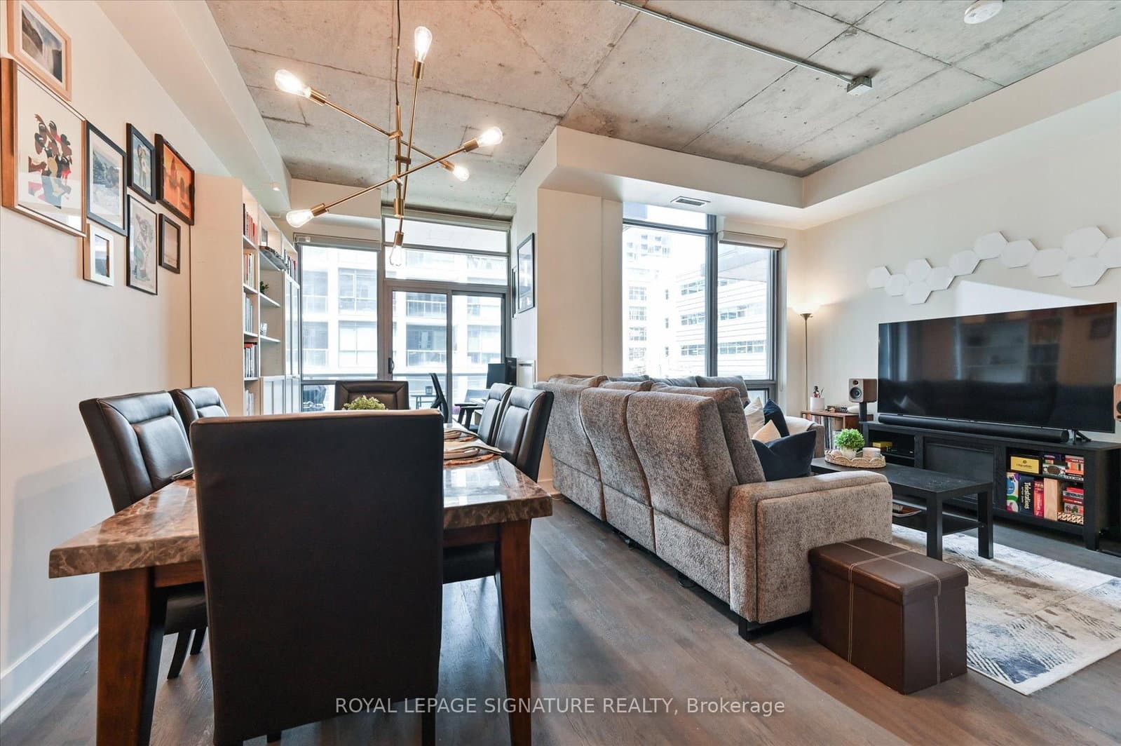 399 Adelaide Street W, Unit 420 - Image 6