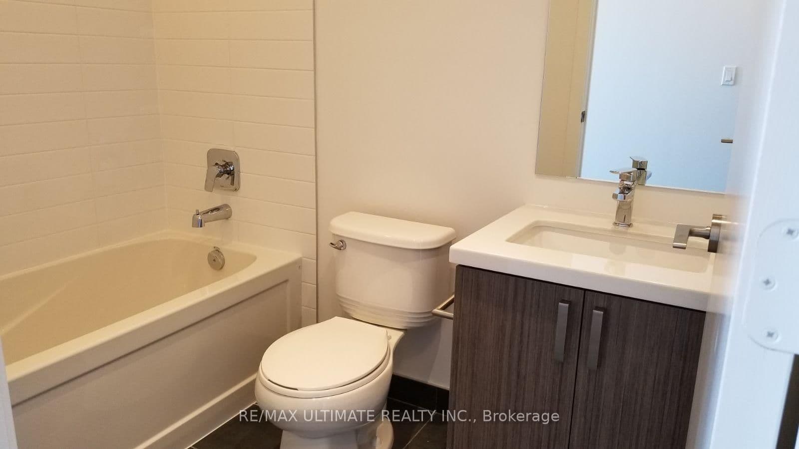 501 St Clair Avenue W, Unit 1803 - Image 5