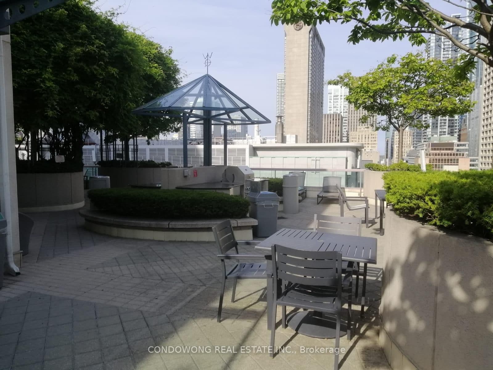 168 Simcoe Street, Unit 1118 - Image 4
