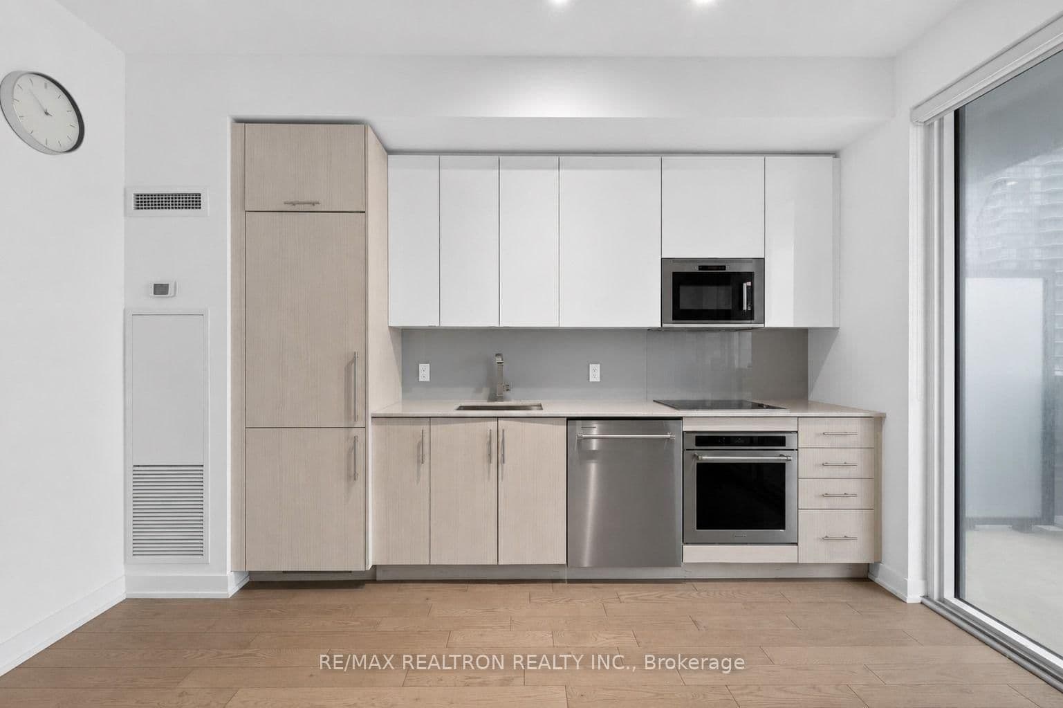 330 Richmond Street W, Unit 2203 - Image 4