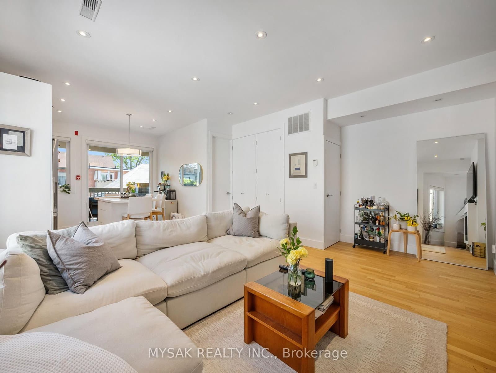 427 Crawford Street - Image 6