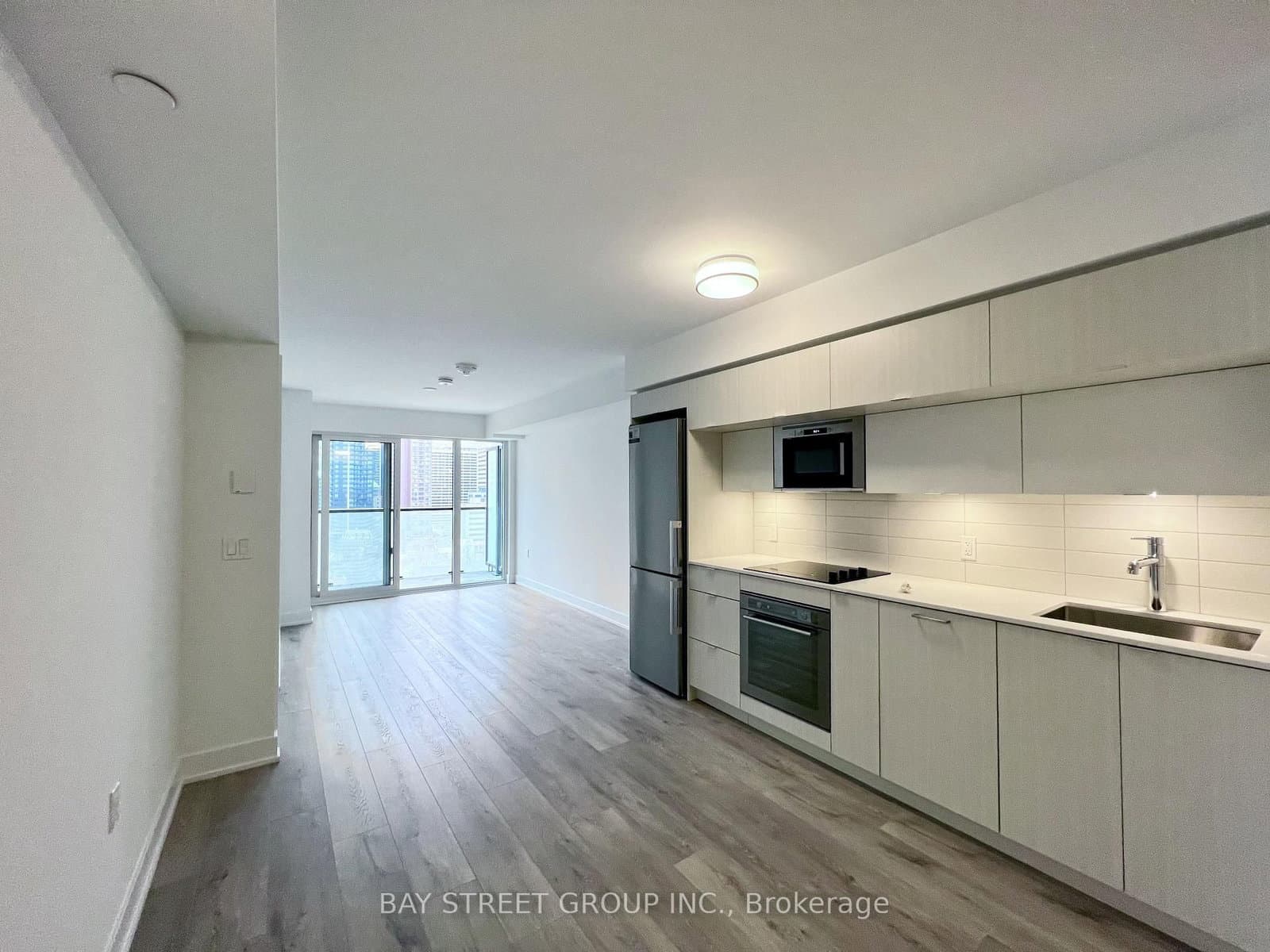 575 Bloor Street E, Unit 1309 2nd bed - Image 5